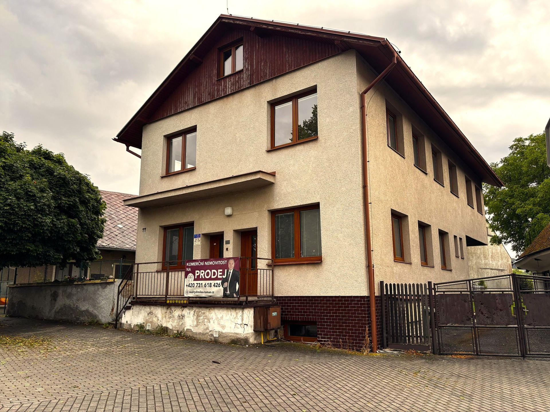 Prodej komerčního objektu Strážov